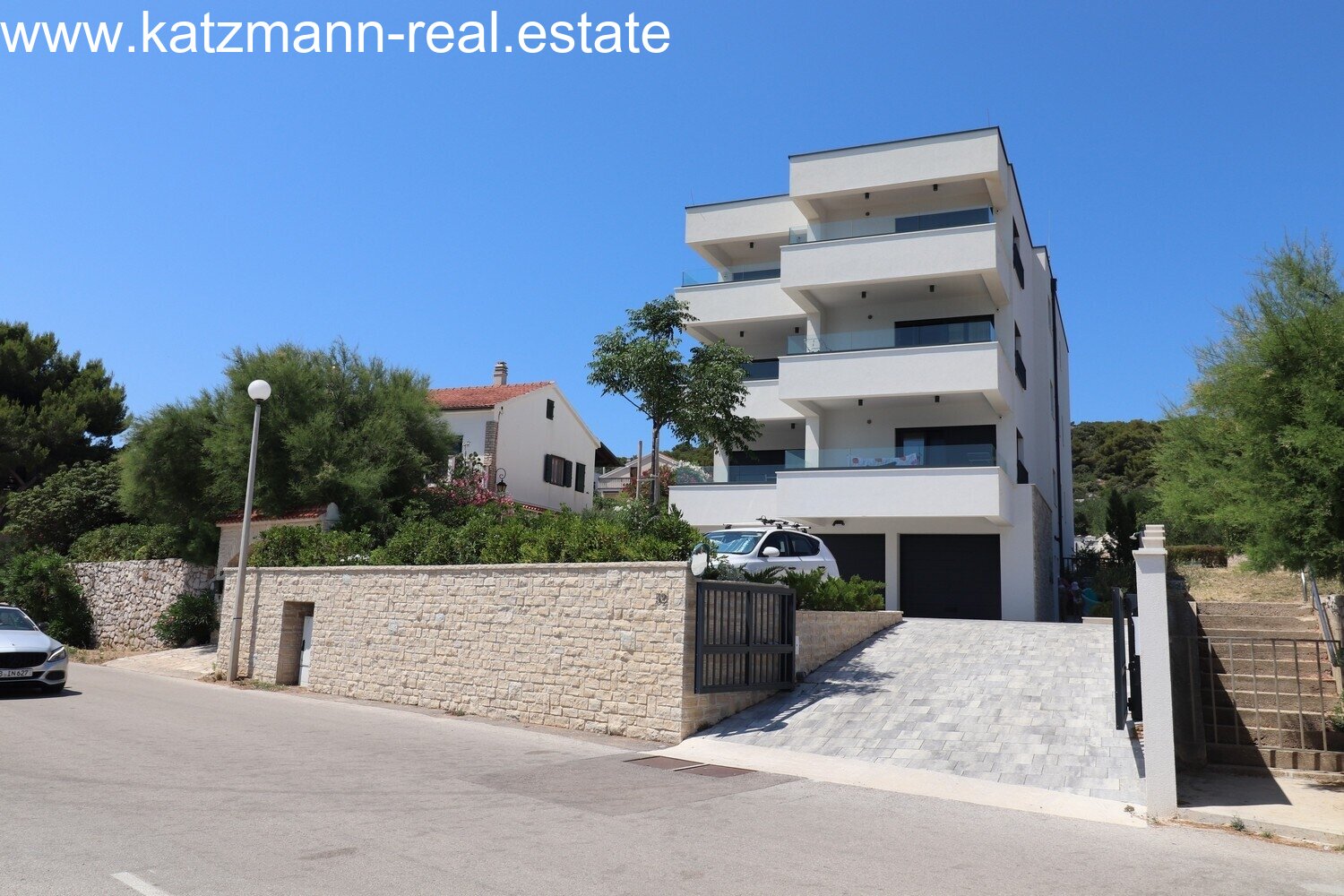 Neubau-Wohnung in erster Meereslage mit Panoramablick - Betina, Tisno Neubau-Wohnung in erster Meereslage mit Panoramablick - Betina, Tisno