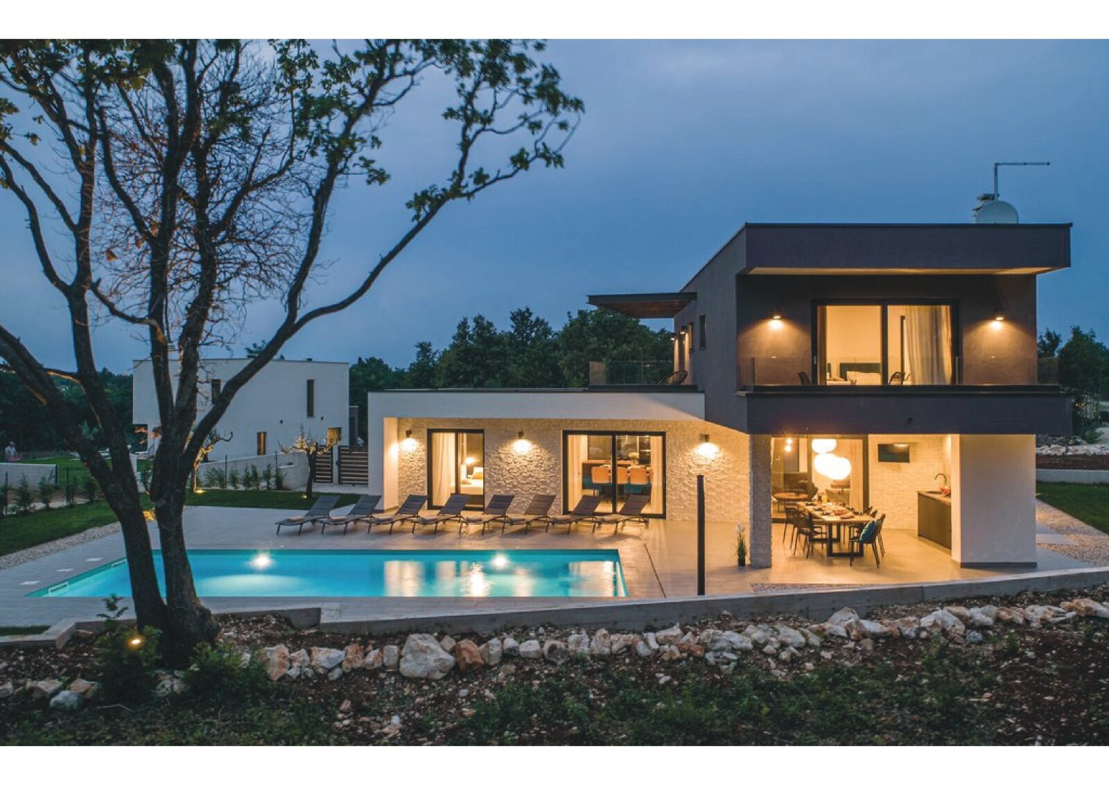 Neubauprojekt: Mediterranes Flair trifft modernen Luxus – Exklusives 3-Schlafzimmer-Haus mit Pool in Pula oder aber auf der gesamten Insel Istrien Neubauprojekt: Mediterranes Flair trifft modernen Luxus – Exklusives 3-Schlafzimmer-Haus mit Pool in Pula oder aber auf der gesamten Insel Istrien